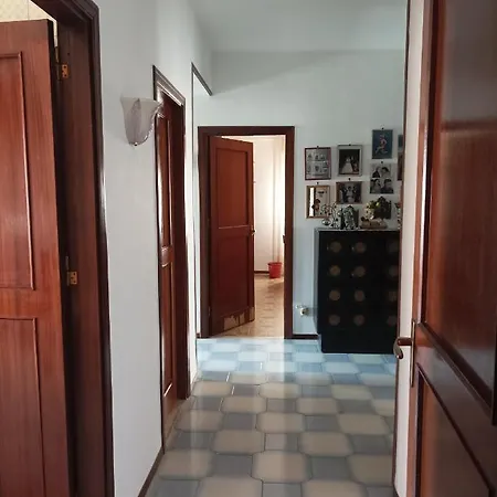 Sicilia Vacanze Long Beach Mondello Guest house 2*